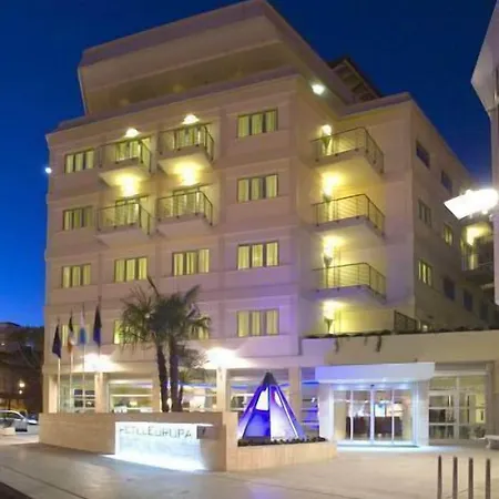 Europa Hotel 4*